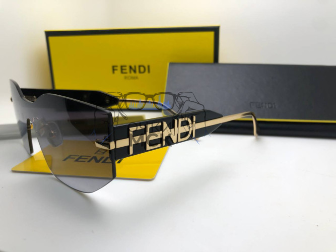 Очки Fendi Gold/Dark солнцезащитные женские оригинал