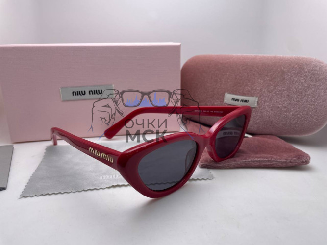 Очки Miu Miu Red/Black солнцезащитные женские оригинал