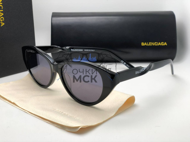 Очки Balenciaga Twist Black солнцезащитные женские оригинал