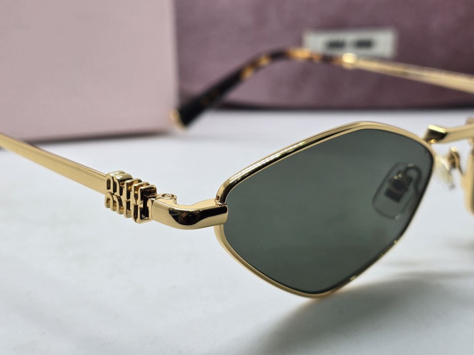 Miu Miu MU 56ZS 5AK09Z Gold/Dark Green солнцезащитные женские оригинал