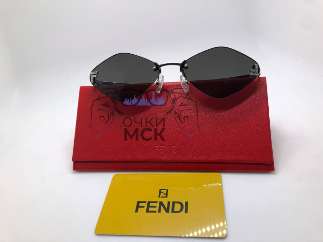 Очки Fendi Silver Black солнцезащитные женские оригинал