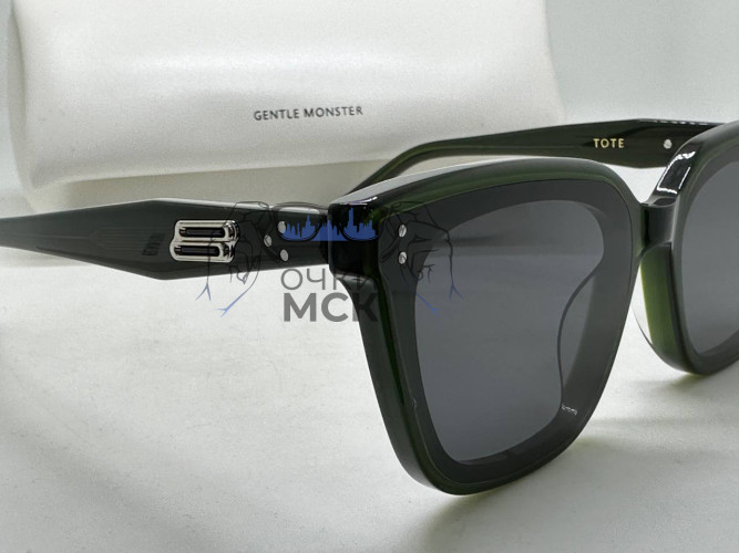 Очки Gentle Monster Dear Green/Black солнцезащитные женские оригинал