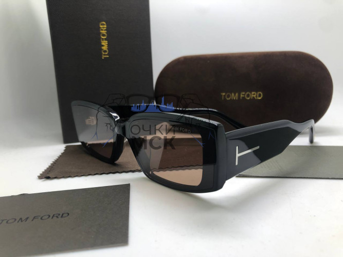 Очки Tom Ford Low "T" Black/Brown солнцезащитные женские оригинал