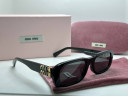 Очки Miu Miu Low Black солнцезащитные женские оригинал